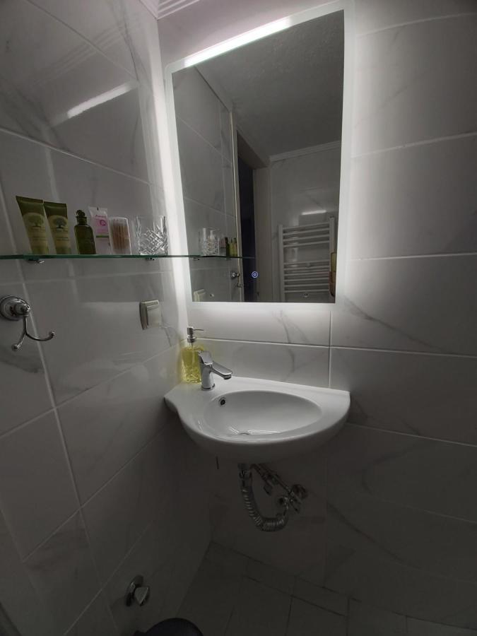 Lux Apartment Downtown Serres Exterior foto